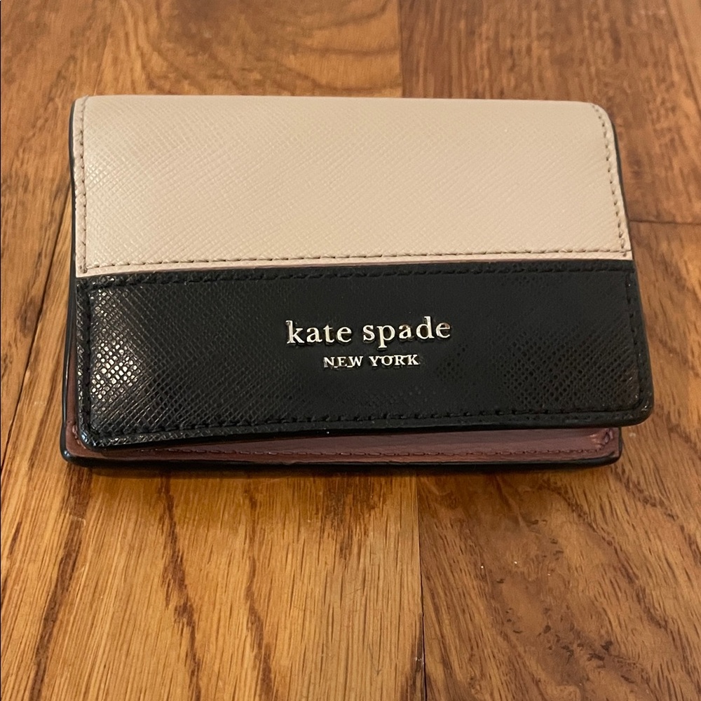 Kate Spade Cream and Black Card Holder